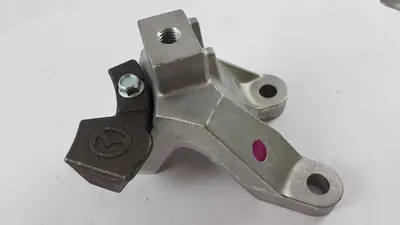 Produktbild von Original MAZDA5 '04-'10 Motoraufhängung Motorhalter CC313908YC