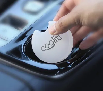 Produktbild von Famanu Mini-Kühlakkus für Auto-Becherhalter - Set von 2