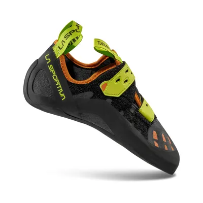 Klett-Kletterschuh "Tarantula" von La Sportiva in Schwarz mit leuchtend grünen und orangefarbenen Akzenten.