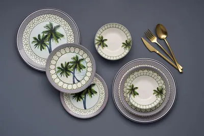 Produktbild von Hermia Concept, Hochwertiges 24-teiliges Geschirrset, 100% Keramik | 6 Servierplatten (25x25x2,5 cm), 6 Teller (21x21x3,5 cm), 6 Schalen (14x14x4,5 cm), 6 Dessertteller (19x19x2 cm) | Spülmaschinen- und mikrowellengeeignet.