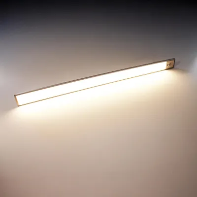 Produktbild von Akku LED Lampe mit Bewegungsmelder & Fernbedienung – 60 cm