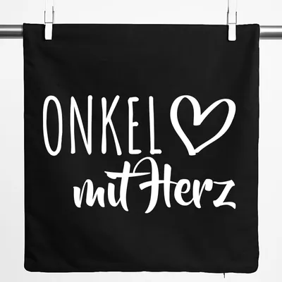 Produktbild von Huuraa Kissenbezug Onkel mit Herz 40x40cm Black Baumwolle Dekokissenbezug Geschenkidee