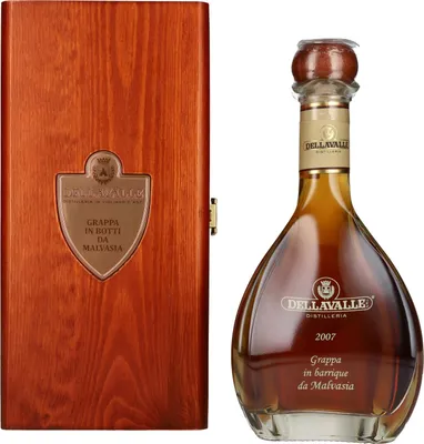 Produktbild von Dellavalle Grappa Affinata in botti da MALVASIA 2007 42% Vol. 0,7l in Holzkiste