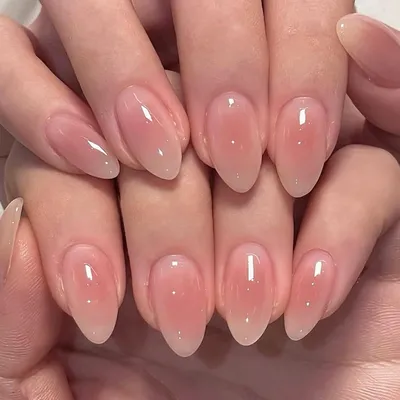 Productafbeelding van Nagelstukjes, korte amandelvorm, nude roze, Frans design, 24 stuks