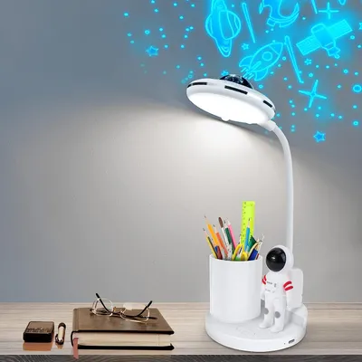 Produktbild von Schreibtischlampe Kinder, Kinderlampe, Dimmbare LED Tischlampe mit Stifthalter und Projektion, USB-Anschluss Nachttischlampe, 360° Verstellbar Schwanenhals Leselicht Wohnzimmer Büro