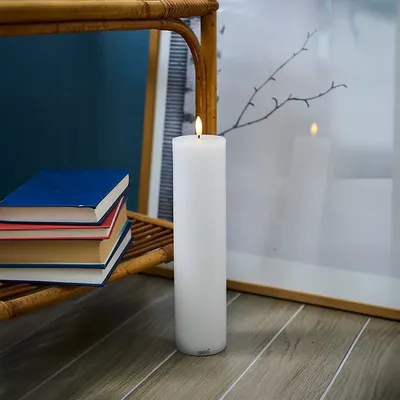 Produktbild von Sirius LED Kerze Sille 7,5 x 30 cm wiederaufladbar weiß