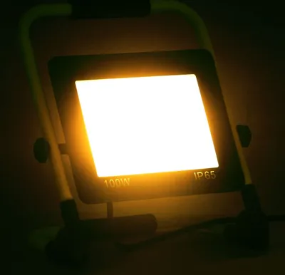 Immagine prodotto di Faretto a LED con Maniglia 100 W Bianco Caldo