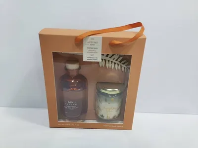 Obrázek produktu pro Sada svíček a difuzéru s vůní – Kouzelné světlo a Vánoce