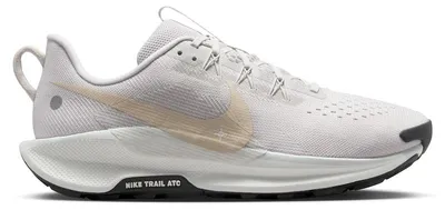 Produktbild von Nike React Pegasus Trail 5 Vast Grey Summit White Black Sanddrift - EU 44