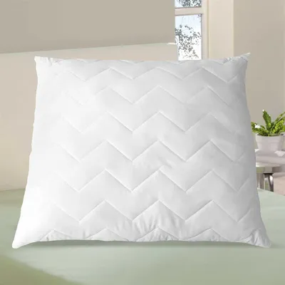 Zdjęcie produktu dla Wysokiej jakości poduszka o wymiarach 80x80 cm z ekologicznym wypełnieniem (włókna PreCoPET), przyjazna dla środowiska, z certyfikatem EU "Ecolabel" (DE/016/030)