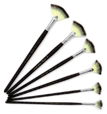 Produktbild von Set mit 6 Aquarellpinseln aus Nylonhaar für die Malerei