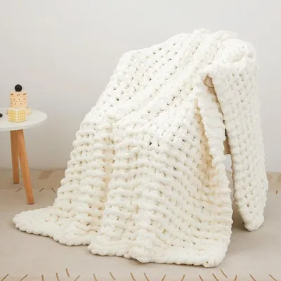 Produktbild von Dicke Strickdecke, 100 % handgestrickt, weich und bequem für Sofa, Bett und Sessel, 101 x 127 cm, weiß