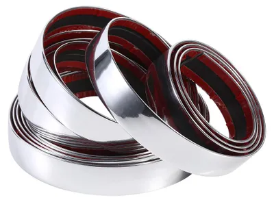 Image de Bande de protection universelle pour intérieur et extérieur de voiture, moulure décorative, ruban de finition, couleur argent