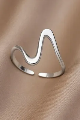 Produktbild von Lundholm Ring Damen Silber Elia – Edelstahl Premium Stainless Steel Minimalistisch – One Size Verstellbar – Hypoallergen Wasserfest