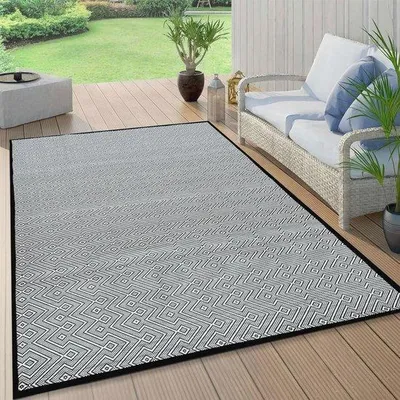 Obrázek produktu pro Voděodolná pikniková deka 210 x 150 cm, odolná proti UV záření, oboustranná, do zahrady, na pláž, na kempování