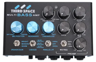 Produktbild von Bass-Multieffektpedal mit Vorverstärker, 3-Band-EQ, paralleler Signalkette, Boxensimulator, Lautsprecherschalter, zwei FX-Loops und Bass-Effekten für Live-Aufnahmen