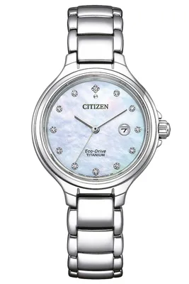 Produktbild von Citizen Eco-Drive Damenuhr aus Super Titanium mit Perlmutt