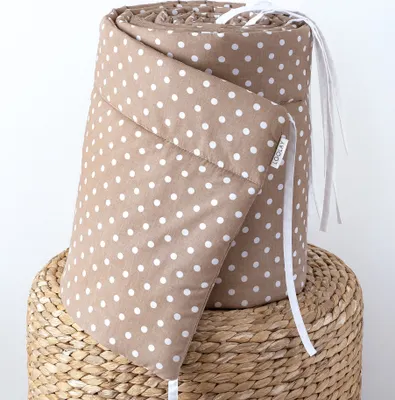 Produktbild von Braun PUNKTE 100% Baumwolle 420 x 30 cm BETTUMRANDUNG Babybett Austattung Babyausstattung Nestchen Taupe Bettschlange. Handgenähnt von LOOLAY®