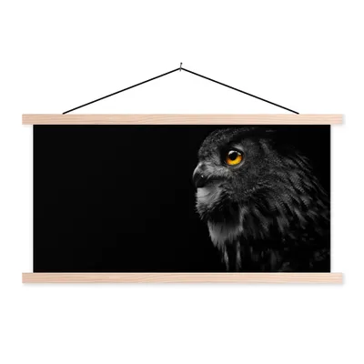 Produktbild von MuchoWow® Textilposter Eule - Vogel - Schwarz - Porträt 60x30 cm mit holzfarbenen Rahmen - Dekoration