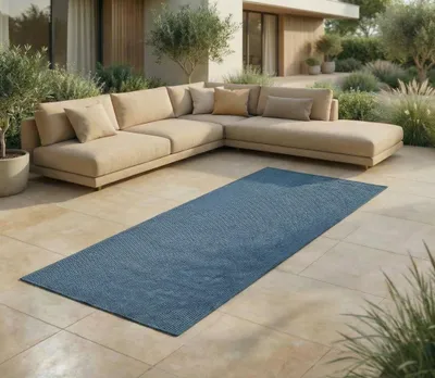 Immagine prodotto di Tappeto per interni ed esterni - Tappeto resistente alle intemperie per balcone, terrazza, giardino, soggiorno, cucina - Resistente ai raggi UV e all'acqua - Dimensioni 80 x 250 cm, blu