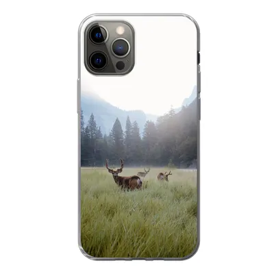 Produktbild von MuchoWow® Handyhülle Schutzhülle Hülle für iPhone 12 Pro Wald - Hirsche - Nebel Silikon Softcase Handy Hülle - Abdeckung