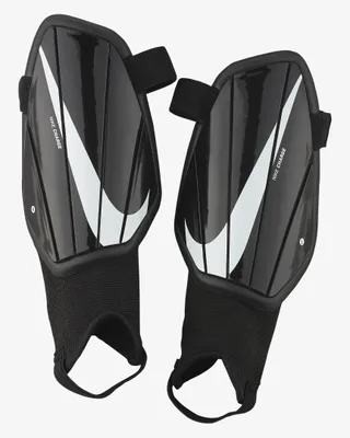 Produktbild von Nike Y Nk Chrg Grd Black/White/White L