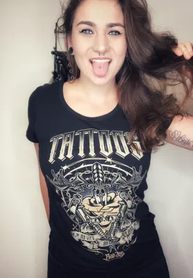 Produktbild von BadAss Bastards - Tattoo, Girl-Shirt