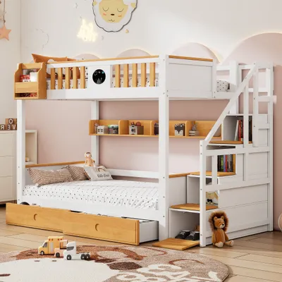 Produktbild von MODFU Etagenbett Kinderbett 90x200cm mit Treppe, Tafel, Regale und Regalkaste, Hochbett Hausbett mit Fallschutzgitter und 2 Schubladen, Massivholzbett Stockbett mit 4 Schließfächer in der Treppe, Jugendbett Bettgestell, Natur+Weiß