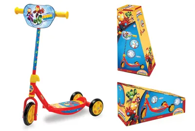Image de Trottinette Smoby - Iron Man - 3 roues - À partir de 3 ans