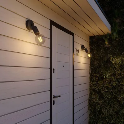 Immagine prodotto di Lampada da parete con snodo orientabile, rosone e portalampada IP65 waterproof - Fermaluce EIVA ELEGANT