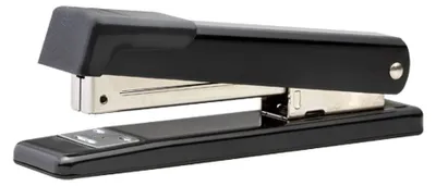 Image de Agrafeuse de table Bostitch B515, noire, capacité de 20 agrafes, 12 x 6 mm