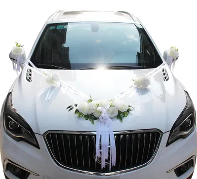 Productafbeelding van Autoversiering voor een bruiloft, wit: 1 grote decoratie + 8 kleine bloemen + 2 linten