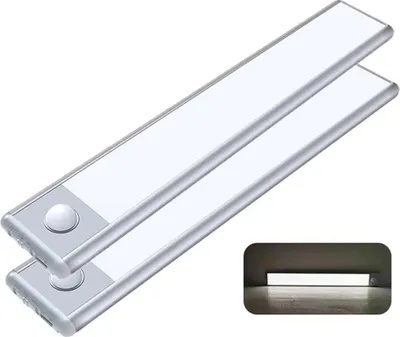 Produktbild von TIANPENG 2Stk Kabelloses LED Unterbauleuchte, Schrankleuchte mit Bewegungssensor, Magnetische Lichtleiste Schranklicht mit USB Ladefunktion, 20cm(weiß)