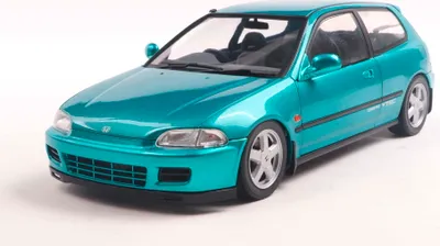 Produktbild von Solido Modellauto Maßstab 1:18 Honda Civic (EG6) aztec grün 1991 S1810405