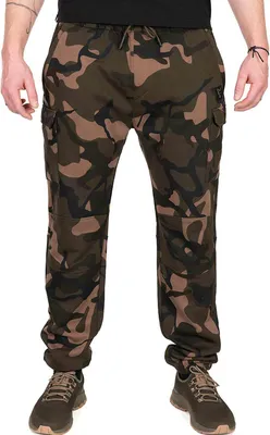 Zdjęcie produktu dla Spodnie Wędkarskie Joggery Dresowe Fox Lw Camo Joggers r. XL
