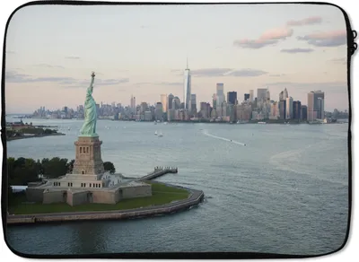 Produktbild von MuchoWow® Laptop Hülle 14 ZollNew York - Freiheitsstatue - Amerika Laptoptasche - Laptoptasche - Stoßsicher - Schutzhaube