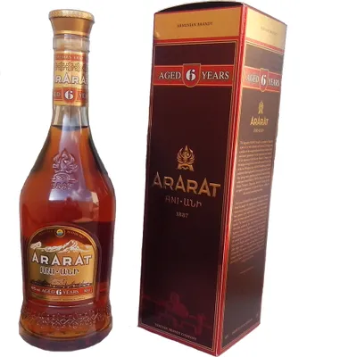 Produktbild von Armenien Brandy Ararat Ani 0,5L 6 Jahre Reifezeit Sterne бренди арарат
