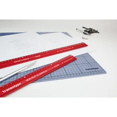Produktbild von transotype Schneidelineal aus Aluminium 300 mm rot