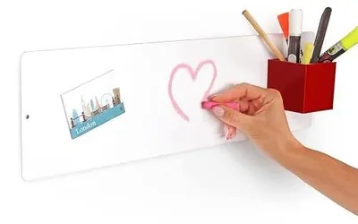 Zdjęcie produktu dla Tablica magnetyczna biała organizer ścienny do kluczy 14X50 cm