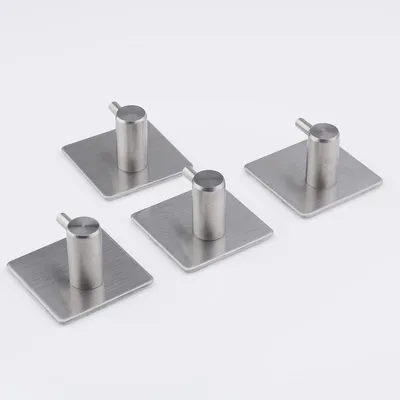 Metallhaken, Hauptbild