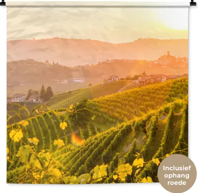 Produktbild von MuchoWow® Wandteppich Wandbehang Italien - Weinberg - Sonne 120x120 cm Tapisserie Dekoration Wandtuch - Modern - Baumwollgewebe