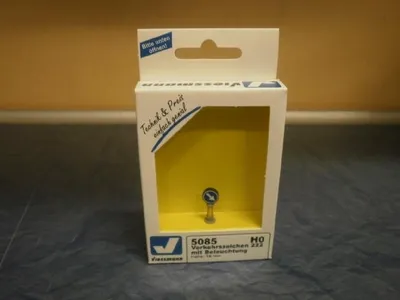 Zdjęcie produktu dla Viessmann H0 H0 Znak drogowy 222 z oświetleniem