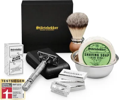 Produktbild von Störtebekker® Premium Rasierset - Rasierhobel Silber – inkl. Echtlederetui (Schwarz) - Rasierseife Aloe Vera Duft - Rasurset / Bartpflege Set