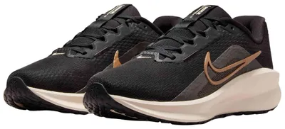 Produktbild von Nike Downshifter 13 Sportschuhe Damen