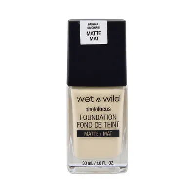 Produktbild von Wet N Wild Photofocus Foundation Soft Ivory