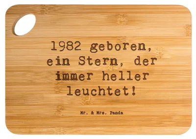 Produktbild von Mr. & Mrs. Panda Schneidebrett Spruch 1982 Geburtstag Stern - Transparent - Geschenk, Frühstücksbrett, Holzbrett, Geburtstagsgeschenk, Brett, Glückwunsch, Jahrgang, Alter