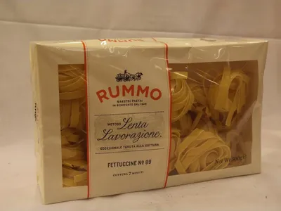 Produktbild von Rummo Lenta Lavorazione Fettuccine No.89 500g Packung (Nudel Nester)
