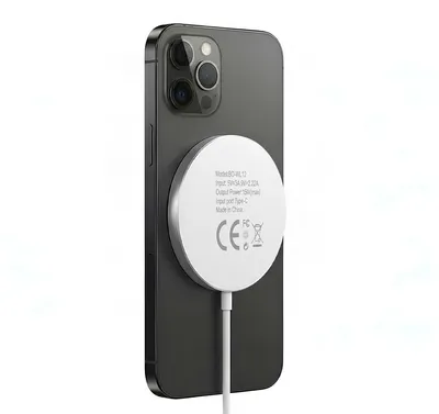 Obrázok produktu pre Mayaxess, magnetická nabíjačka MagSafe s výkonom 15 W pre iPhone 15 / 15 Plus / 15 Pro / 15 Pro Max, biela