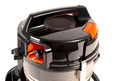 Produktbild von Hitachi CV-975FC ECO Bodenstaubsauger, 880W, beutellos, 18L Behälter, robustes Metallgehäuse, 10m Aktionsradius
