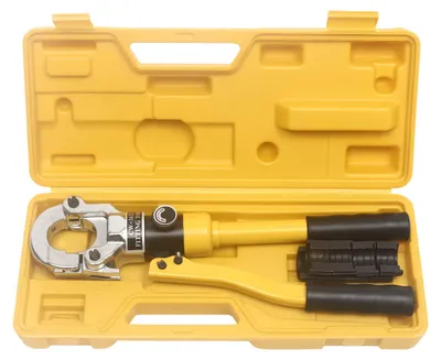 Imagen del producto de Alicate de crimpar, con mango ergonómico, incluye estuche de herramientas y matrices, color amarillo